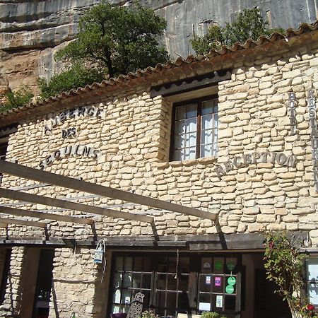 Auberge Des Seguins Buoux Exterior foto